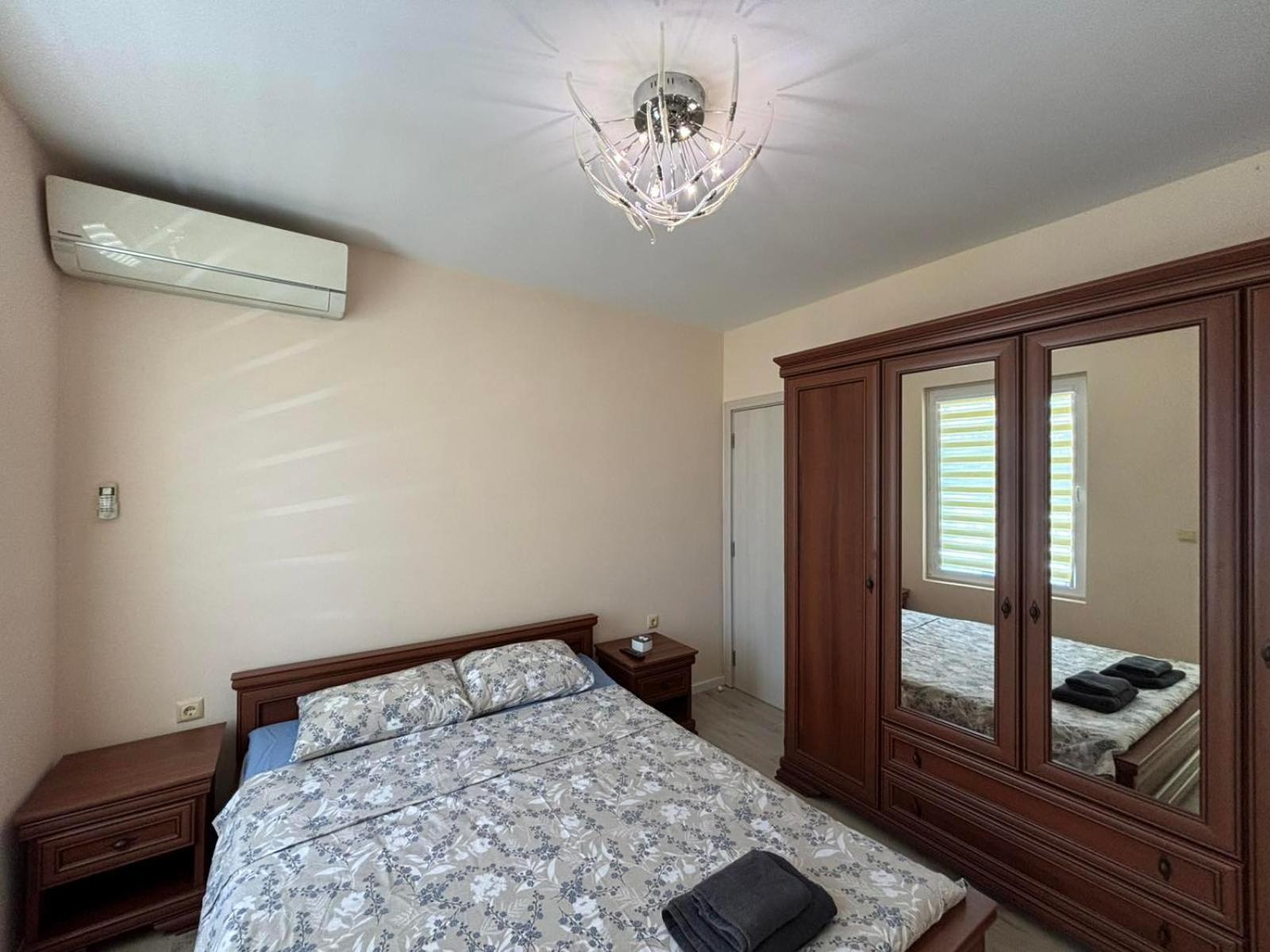 Grand Apartment Bogoridi - Top Center Near To Sea And Sea Garden Burgas City Exteriér fotografie
