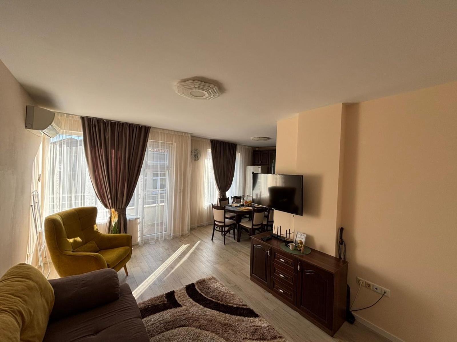 Grand Apartment Bogoridi - Top Center Near To Sea And Sea Garden Burgas City Exteriér fotografie